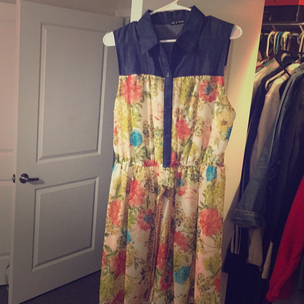 🌞 Sundress with belt